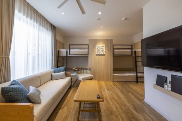 アルファベッドイン那覇国際通り WEST