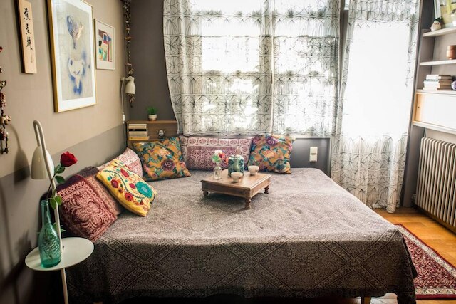 アテネの中心部でコテージのように暮らす