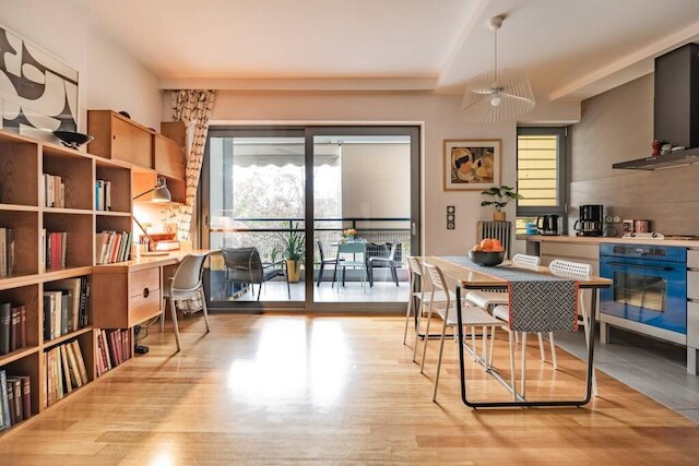 アテネの中心部の高級なクレバーコンフィーアパート