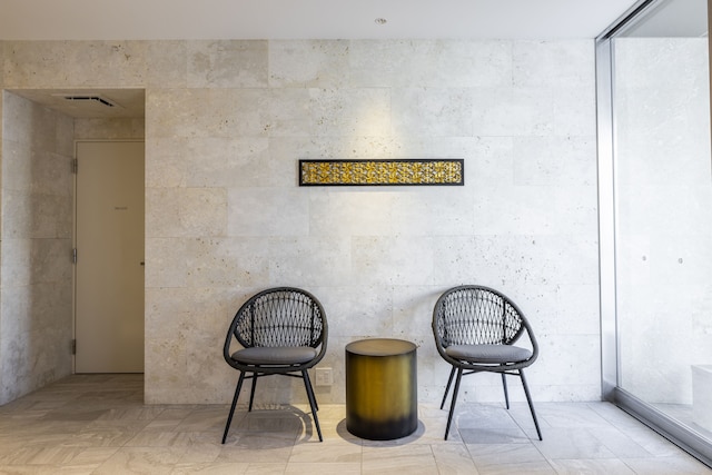 アルファベッドイン那覇国際通り EAST