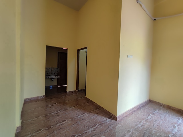 スーパー OYO 93591 ペンギナパン DVN & TMY パンカラン バライ