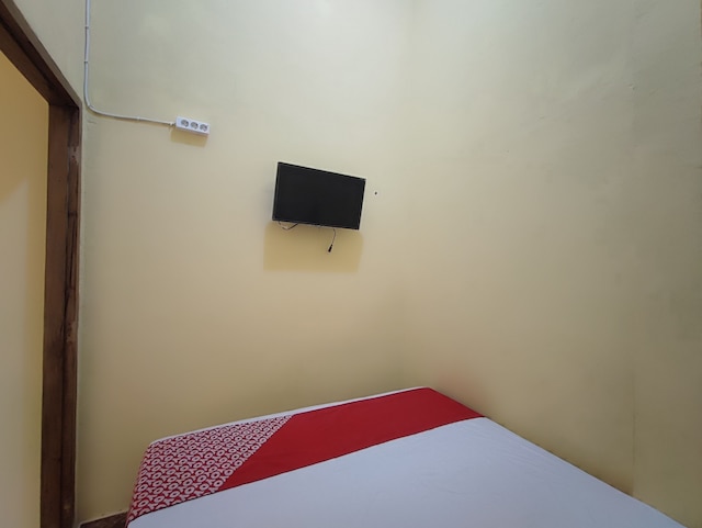 スーパー OYO 93591 ペンギナパン DVN & TMY パンカラン バライ