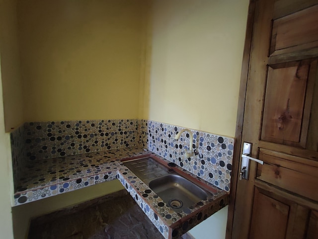 スーパー OYO 93591 ペンギナパン DVN & TMY パンカラン バライ