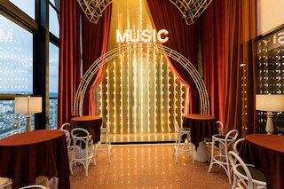 KLCCモダンミュージカルスタイル5パックススカーレットスイート