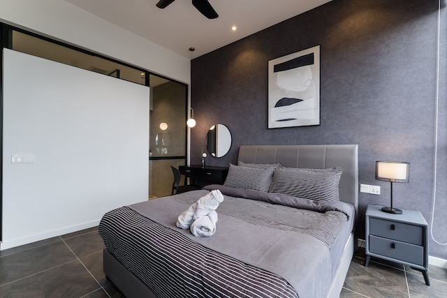 KLCCモダンミュージカルスタイル5パックススカーレットスイート