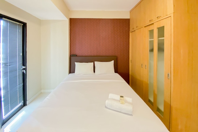 快適でミニマリストスタジオタマンサリスディールマンアパートメント