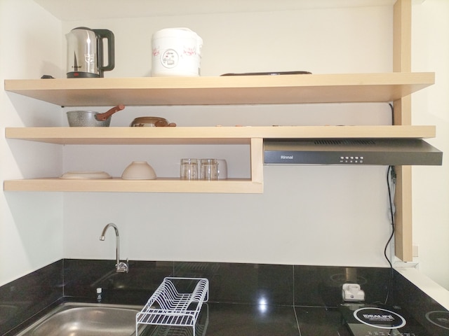 アルトゥズセツルアンヨギャカルタアパートメントの居心地の良いスタジオルーム