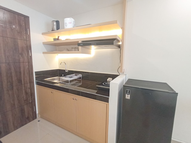 アルトゥズセツルアンヨギャカルタアパートメントの居心地の良いスタジオルーム