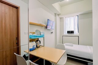 リラクシング・スタジオ(キッチンなし)アット・バンダラヤ - タラサ・シティ・マカッサル・アパートメント