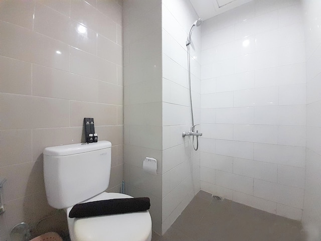 タマンメラティシンドアディアパートメントの居心地の良いデザインスタジオ