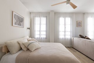 フリーマーケット チャーム スタジオ バイ シー N' レント