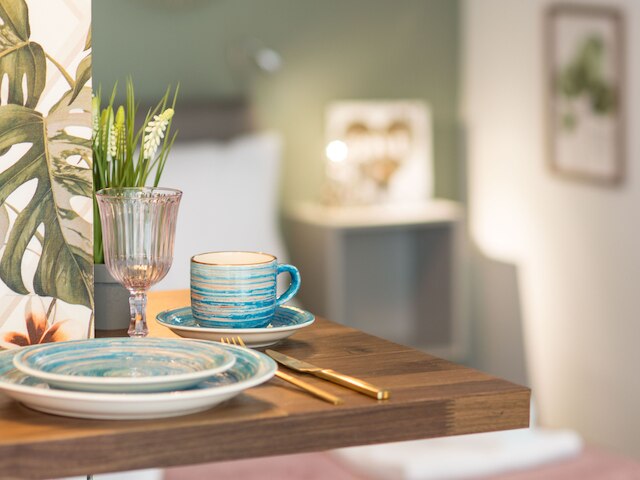 ニコライ ホームズ