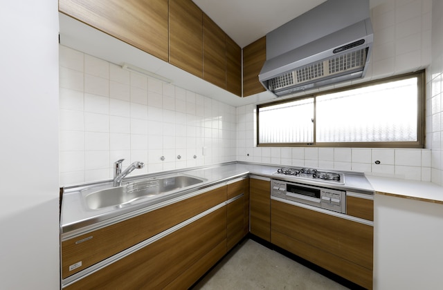 庭之宿 新大阪日本庭園の家 -Residence inn Niwanoyado-