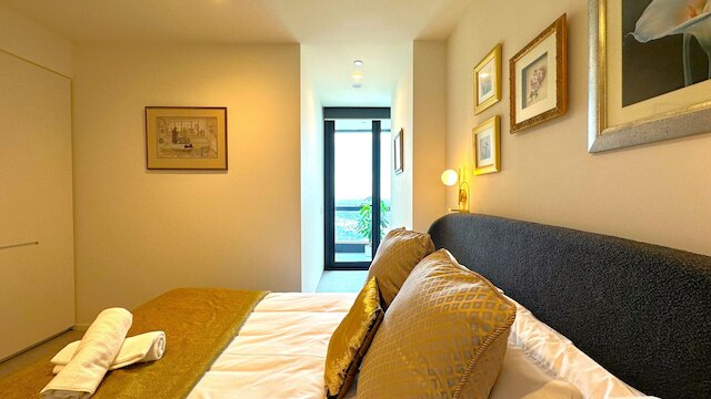 オーストラリア108 - クラウドライズ