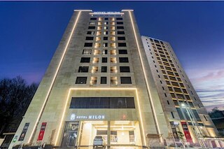 Uiwang Milos Hotel