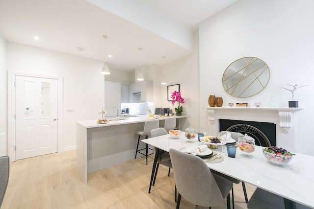 アーバンシック - アクレ