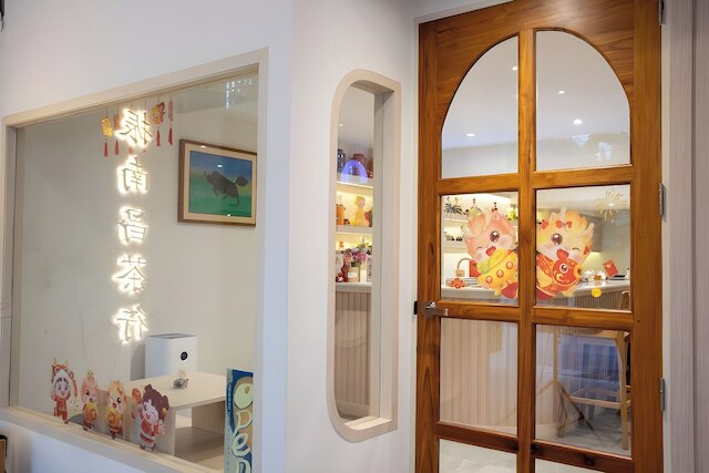 ヂェンナンティーバーホテル