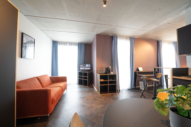 ネオアパートメンツ