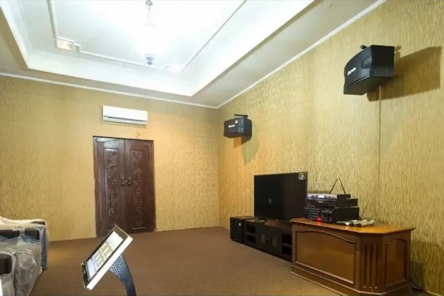 オマ・デマック・イジョ・バイ・オキューピード