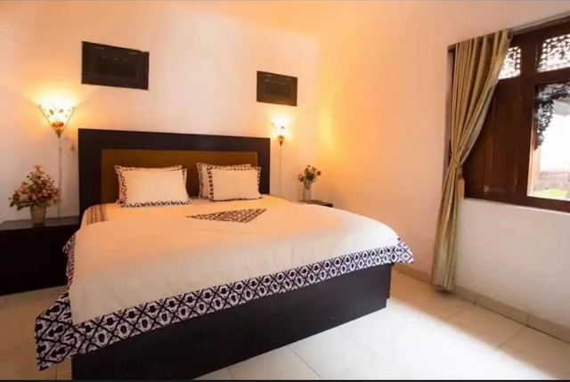 オマ・デマック・イジョ・バイ・オキューピード