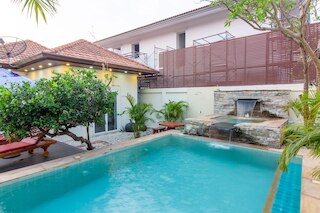 シーサイド ヴィラ 2 プール ビーチ アット 50m