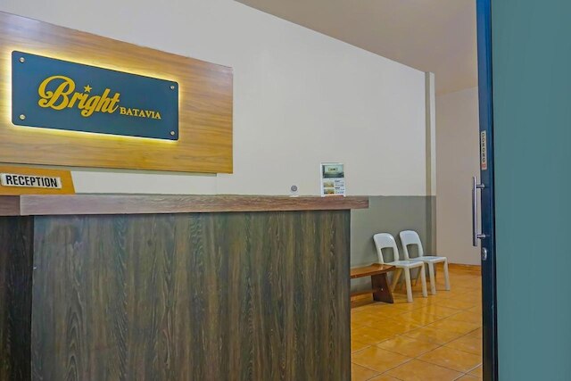 ブライト バタヴィア コタ トゥア