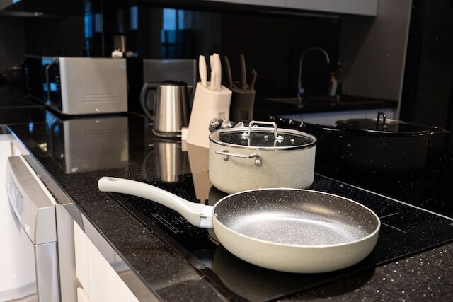 ロッソセントラル - マディソンビルディング D1