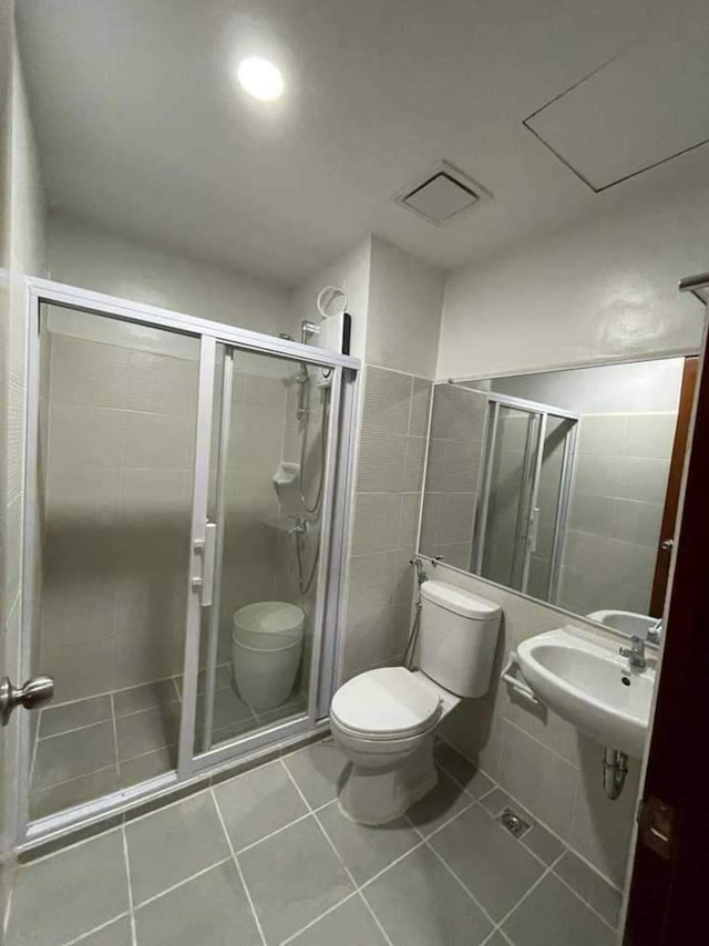 オーシャンビュー・スタジオ・バコロッドシティ