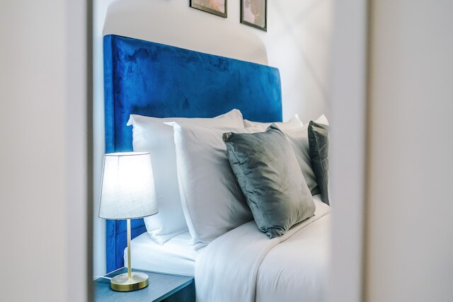 ビジネスとレジャーの短期および長期滞在プラン