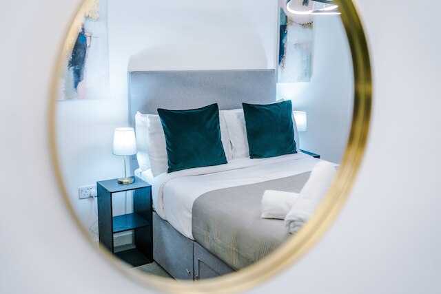 ビジネスとレジャーの短期および長期滞在プラン