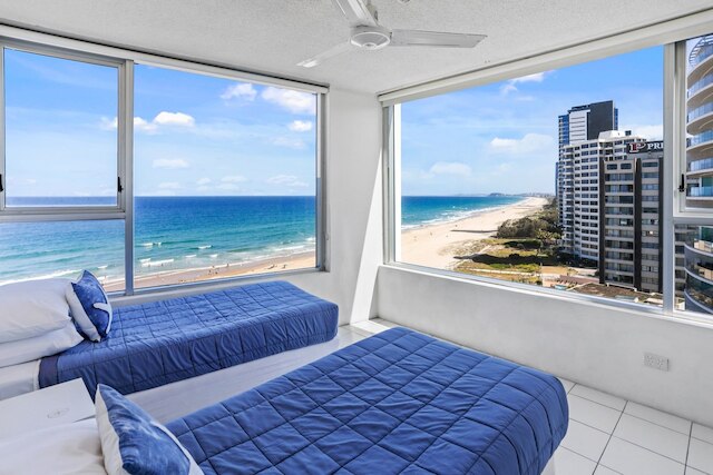 ワン・ジ・エスプラネード