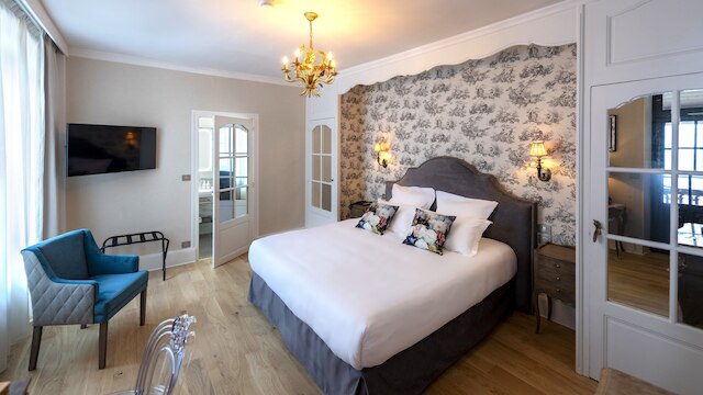 オテル ドゥ ラ ポスト ア アヴァロン、ブルゴーニュ