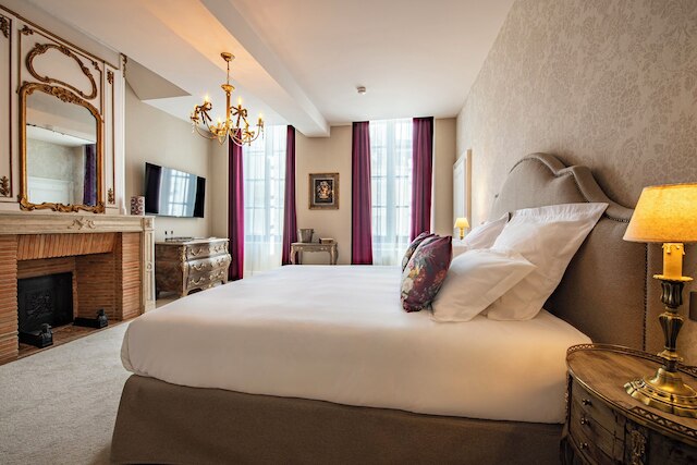 オテル ドゥ ラ ポスト ア アヴァロン、ブルゴーニュ