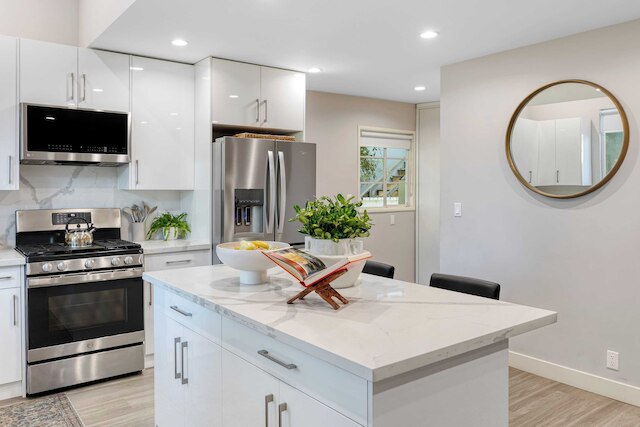 フルトン バイアウト バイ アヴァンステイ シャーマン オークス エステート + ビュー