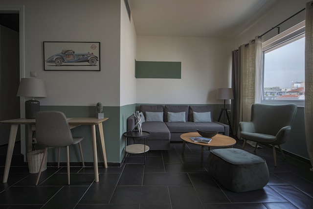 エリートエルモウスイーツ