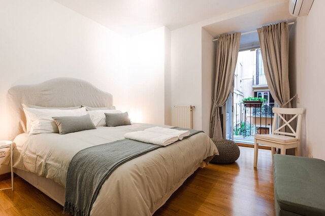 新規リスティング ラ・マグノリア A C バルコニーオフィス ピアッツァ・ナヴォーナ スペイン階段