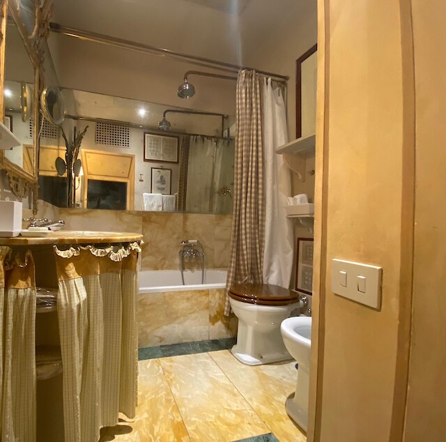 パラッツォ・ルネッサンス・エクスペリエンス・エレガント・アンド・ヒストリック・ステイ・イン・ローマ