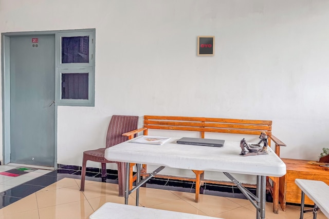 ホテル O コスト ナウラ