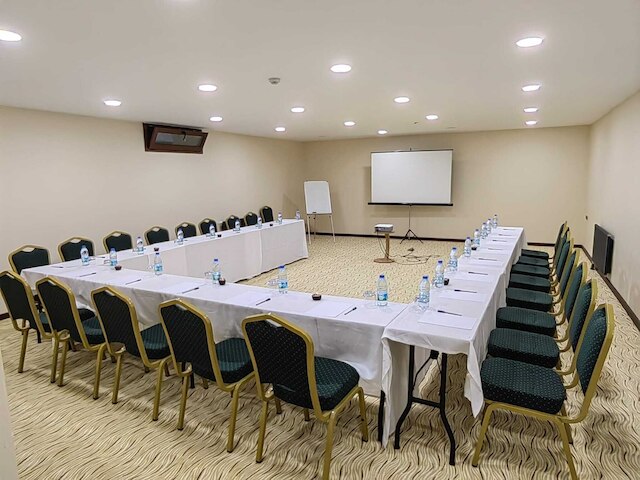 アンカラ・ラグジュリー・パーク・ホテル