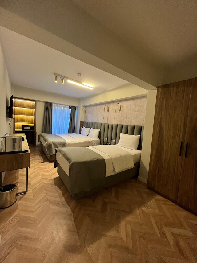 アイリス ハン ホテル