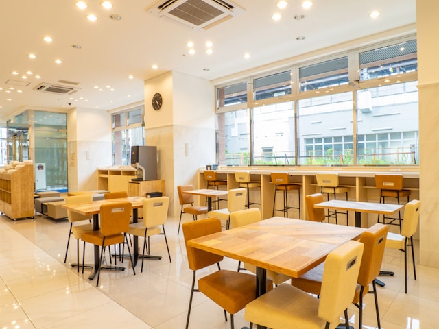 東横 INN 東大阪