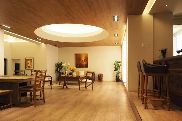 ハンブルゴ アトリエ バイ ザ ローカル ウェイ