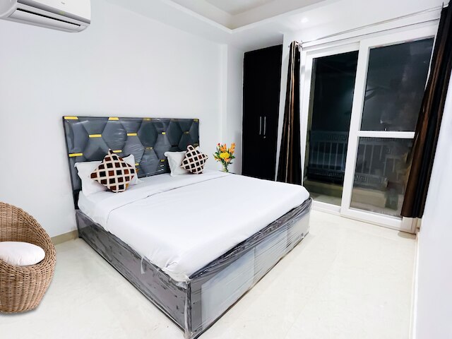 ルームシャラ 160 ホテル レッド