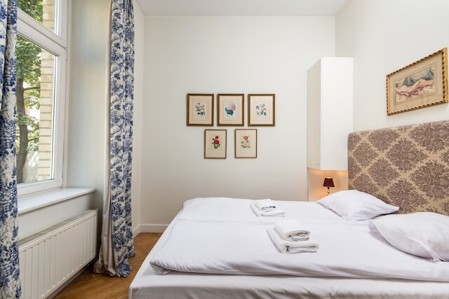 ヴィンテージバイブ - クラシックオールドタウンスイーツ