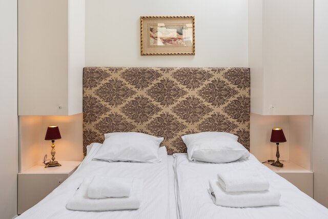 ヴィンテージバイブ - クラシックオールドタウンスイーツ