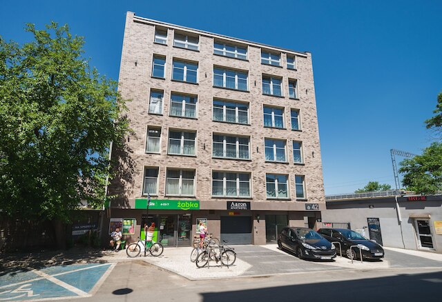 アロンレジデンス