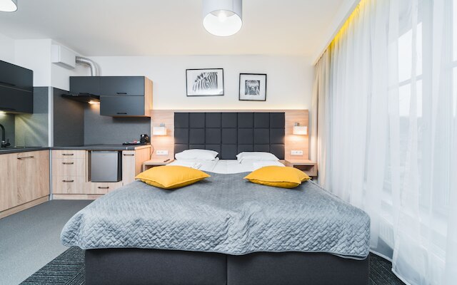 アロンレジデンス