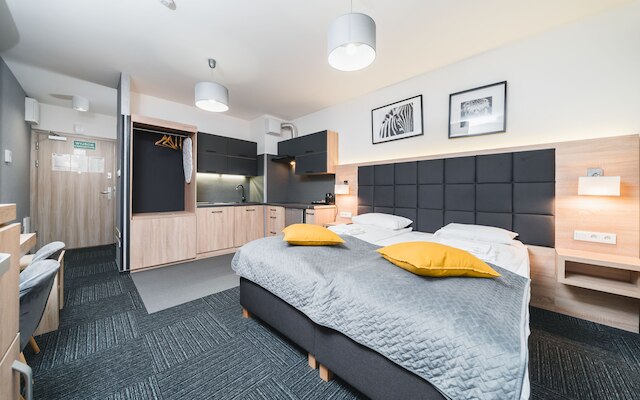 アロンレジデンス