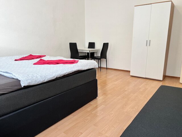 手頃な価格の3BR共有アパート。メイドリング近く