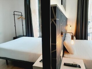 ホスタル ライア バイ ガイアルームズ